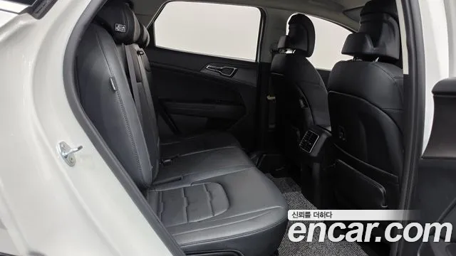 Kia Sportage — Фото автомобиля 17