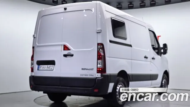 Renault Korea Master — Фото автомобиля 2