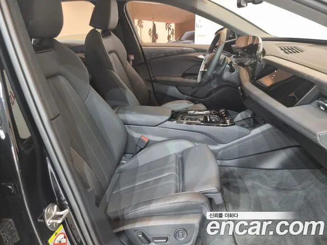 Audi A6 e-tron — Фото автомобиля 13