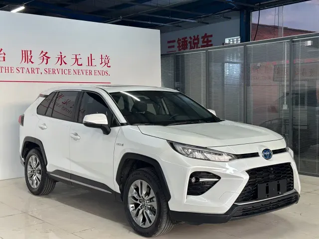 Toyota Wildlander — Фото автомобиля 3