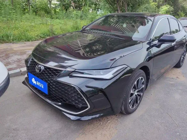 Toyota Avalon 2023 2.5L Luxury Edition — Фото автомобиля 2