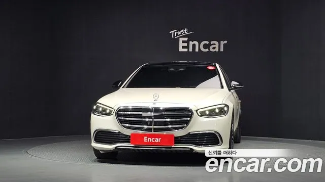 Mercedes-Benz S-Class — Фото автомобиля 3