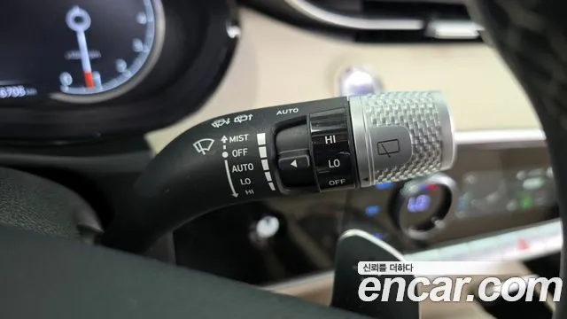 Genesis GV70 2.5T Бензин 2WD — Фото автомобиля 26