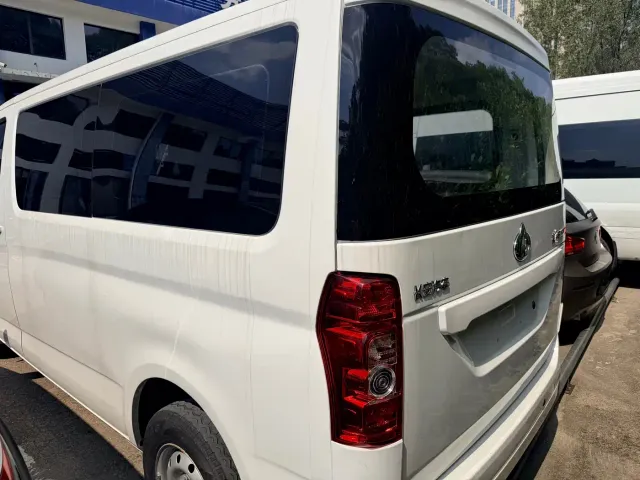 Changan Ruixing EM60 — Фото автомобиля 9