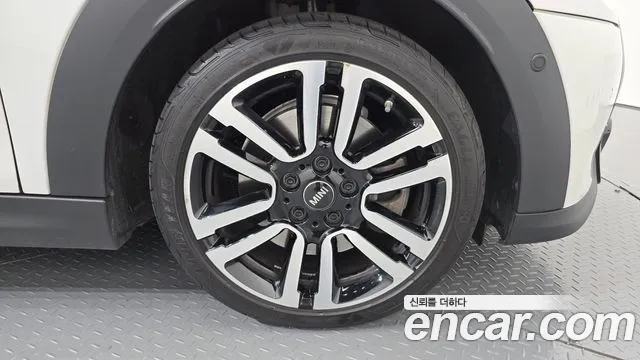 MINI Cooper — Фото автомобиля 20