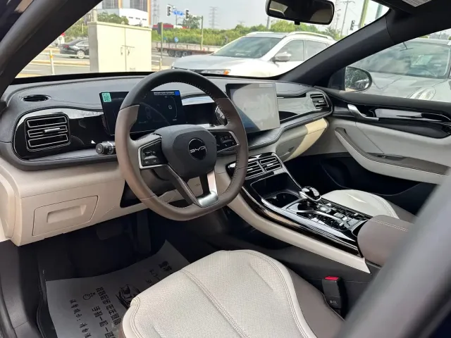 BYD Qin PLUS — Фото автомобиля 9