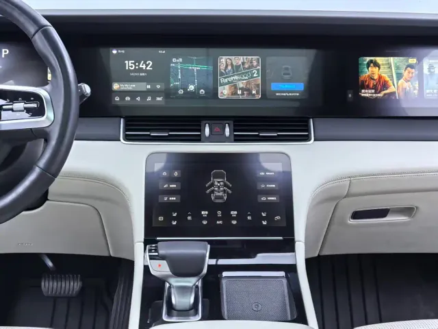 Li Auto ONE — Фото автомобиля 15