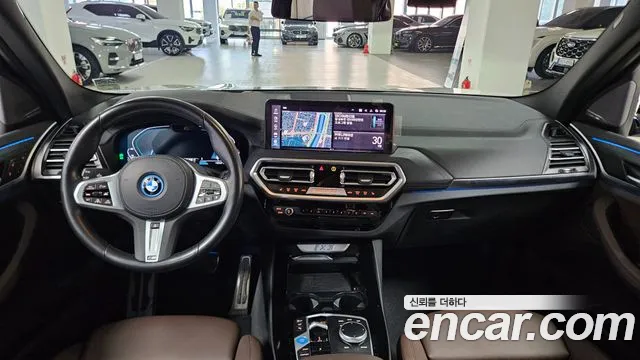 BMW iX3 G08 (2020–2024) — Фото автомобиля 7