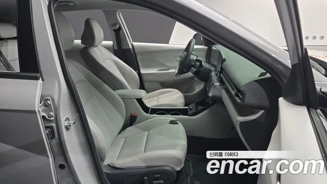 Hyundai Kona Kona (SX2) Бензин 2.0 2WD — Фото автомобиля 25