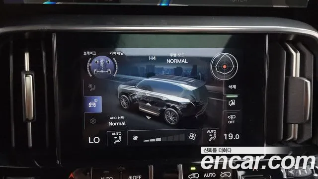Lexus LX — Фото автомобиля 28