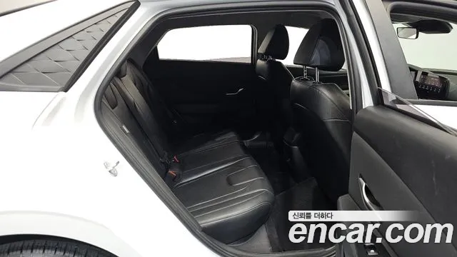 Hyundai Avante — Фото автомобиля 17