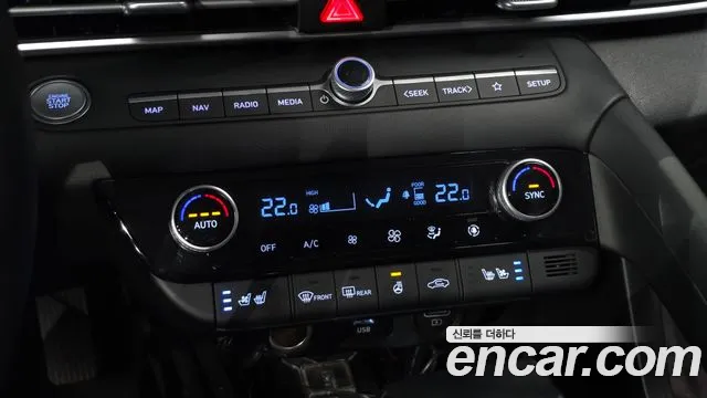 Hyundai Avante CN7 — Фото автомобиля 28