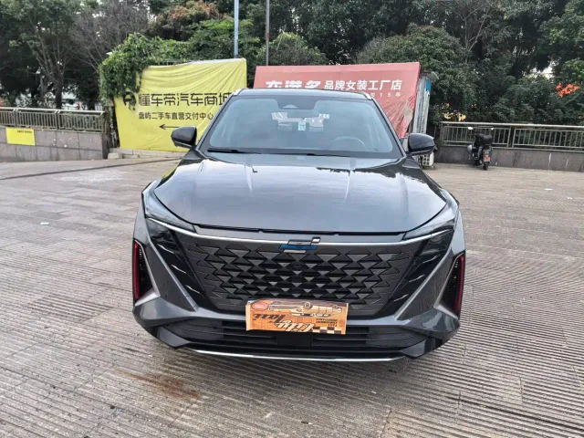 Changan Z6 — Фото автомобиля 2