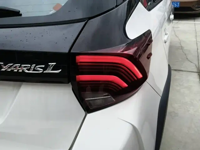 Toyota YARiS L Zhi Xuan — Фото автомобиля 7
