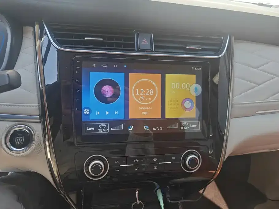 Changan Oshan Changan Oushang Kosai 2022 1.5T Automatic Business Edition — Фото автомобиля 13