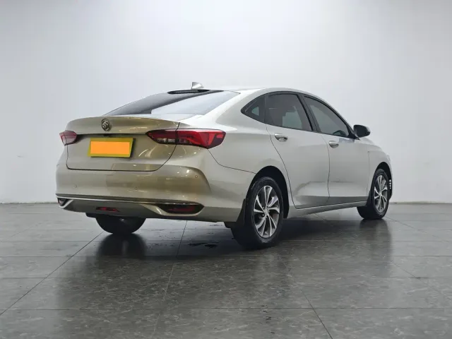 Buick Verano — Фото автомобиля 3