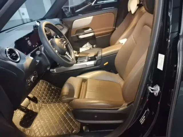 Mercedes-Benz GLB-Class — Фото автомобиля 14