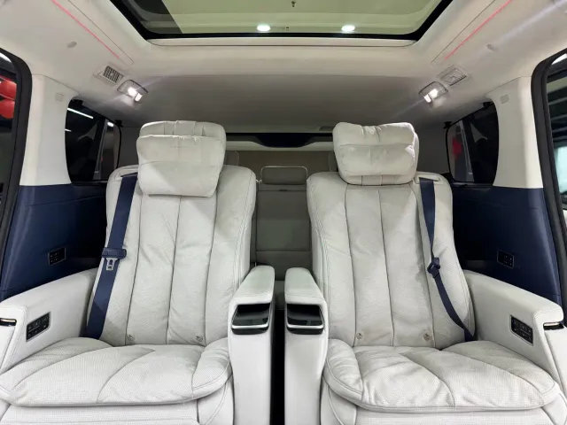 Buick Century 2023 2.0T 7-Seater World Edition — Фото автомобиля 16