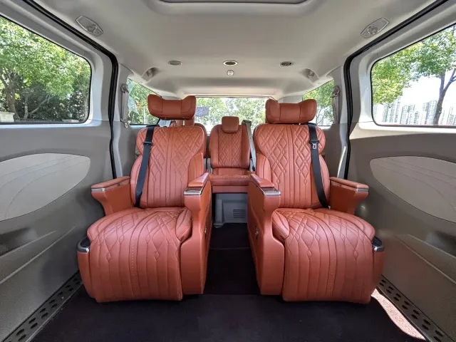 Ford Tourneo — Фото автомобиля 18