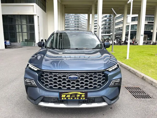 Ford Lingrui — Фото автомобиля 2