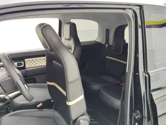 Baojun KiWi EV — Фото автомобиля 11