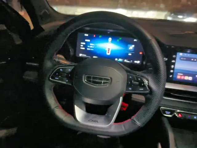 Geely Xingyue L — Фото автомобиля 15