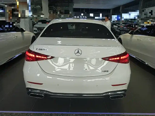 Mercedes-Benz C-Class — Фото автомобиля 5