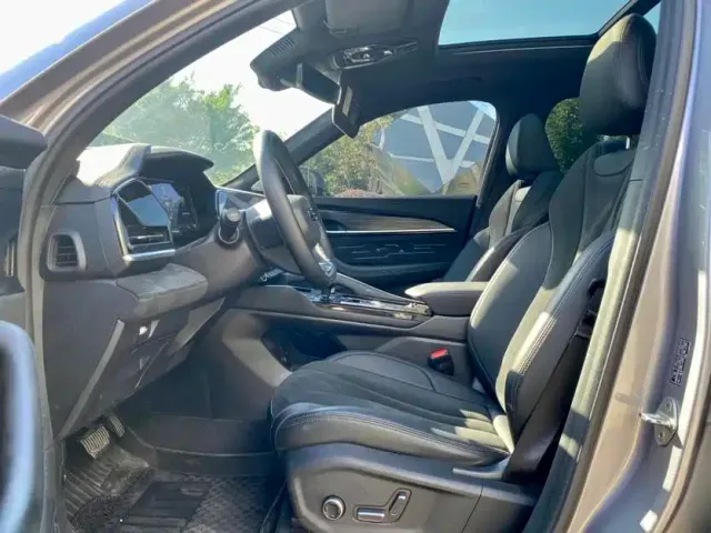 Geely Xingyue L — Фото автомобиля 7
