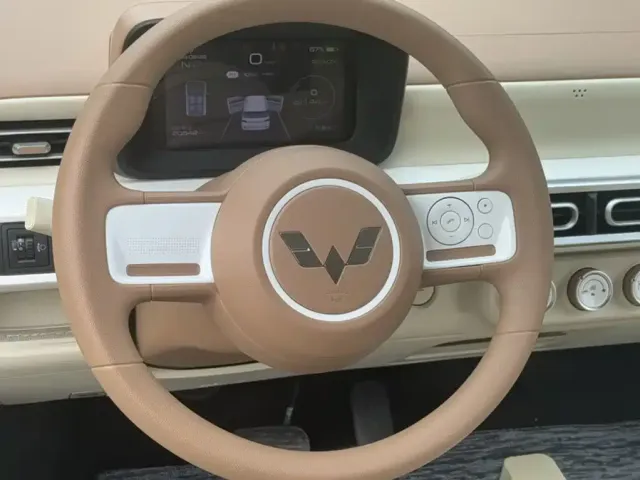 Wuling Hongguang Mini EV — Фото автомобиля 11