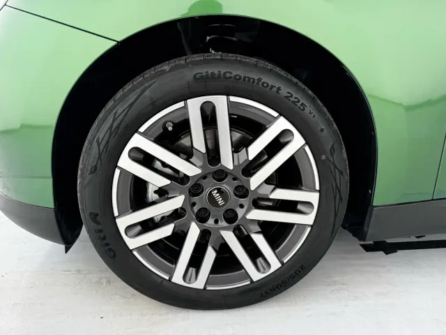 MINI Cooper — Фото автомобиля 18