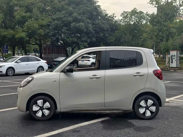 Wuling Hongguang Mini EV — Фото автомобиля 4