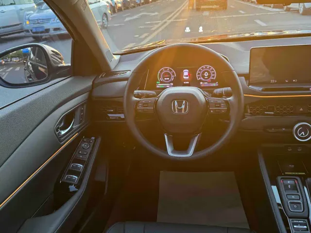 Honda Accord — Фото автомобиля 26