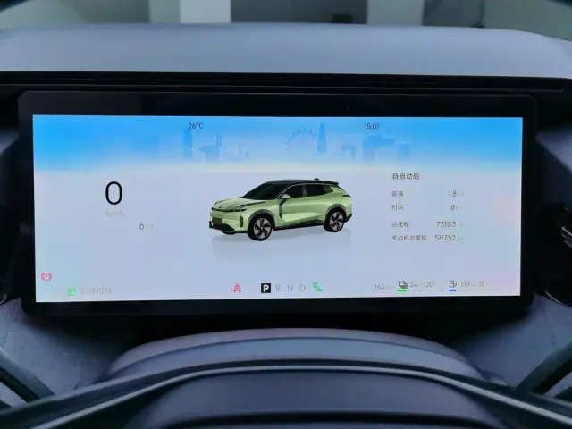 Lynk & Co Lynk & Co 08 EM-P 2023 120km Long Range Pro — Фото автомобиля 14