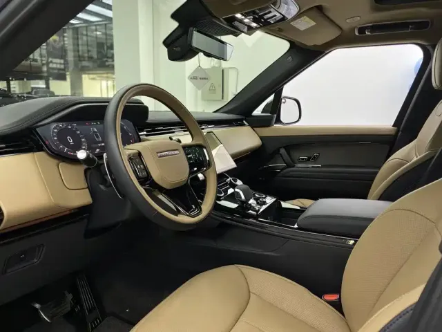 Land Rover Range Rover Sport — Фото автомобиля 20