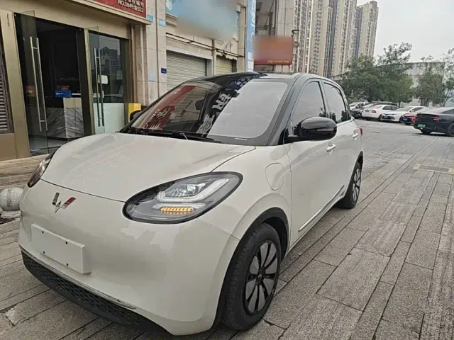 Фотография автомобиля — Wuling Bingo
