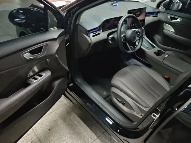 Shangjie SUV — Фото автомобиля 15