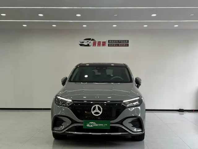 Mercedes-Benz EQE SUV — Фото автомобиля 2