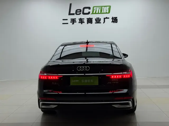 Audi A6L — Фото автомобиля 6