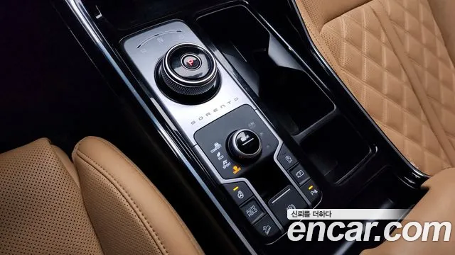 Kia Sorento Sorento 4-е поколение Бензин 2.5T 4WD — Фото автомобиля 9