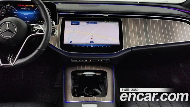 Mercedes-Benz E-Class E-класс W214 — Фото автомобиля 14