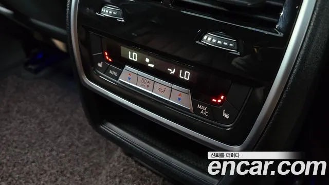 BMW X6 xDrive40i M Sport — Фото автомобиля 29