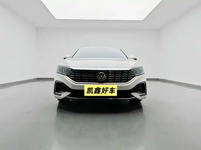 Volkswagen Passat — Фото автомобиля 2
