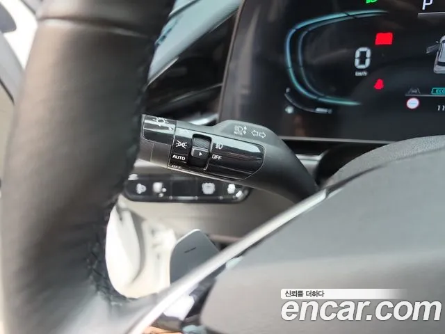 Kia Niro The All New — Фото автомобиля 28
