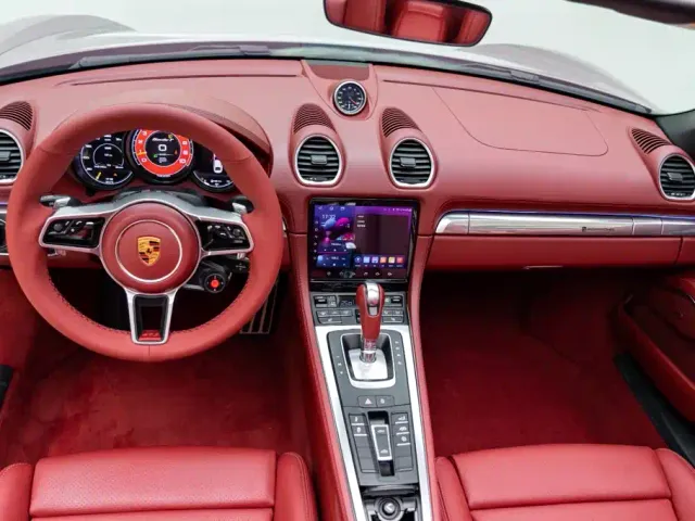 Porsche 718 — Фото автомобиля 12