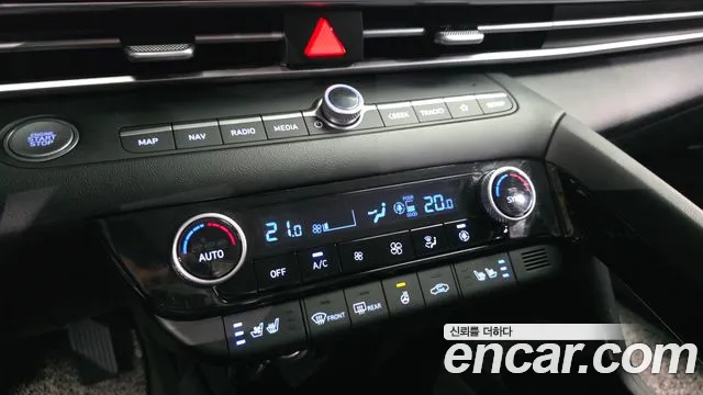 Hyundai AVANTE Avante (CN7) — Фото автомобиля 17