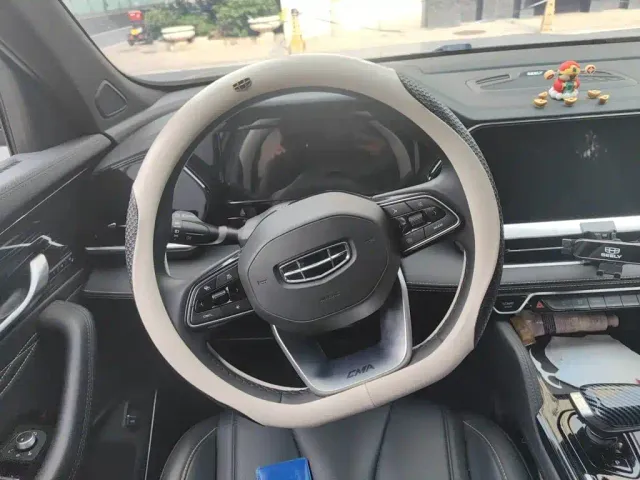 Geely Xingyue L — Фото автомобиля 6