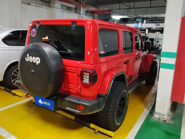 Jeep Wrangler — Фото автомобиля 3