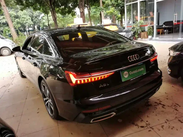 Audi A6L — Фото автомобиля 4