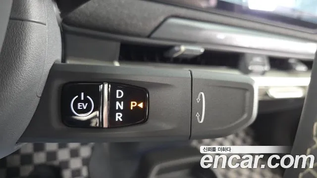 Kia EV3 — Фото автомобиля 9