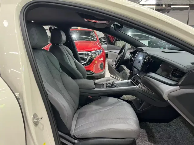 BYD Seal 07 DM-i — Фото автомобиля 10